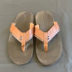 Nautica Brown and Black Flip Flops